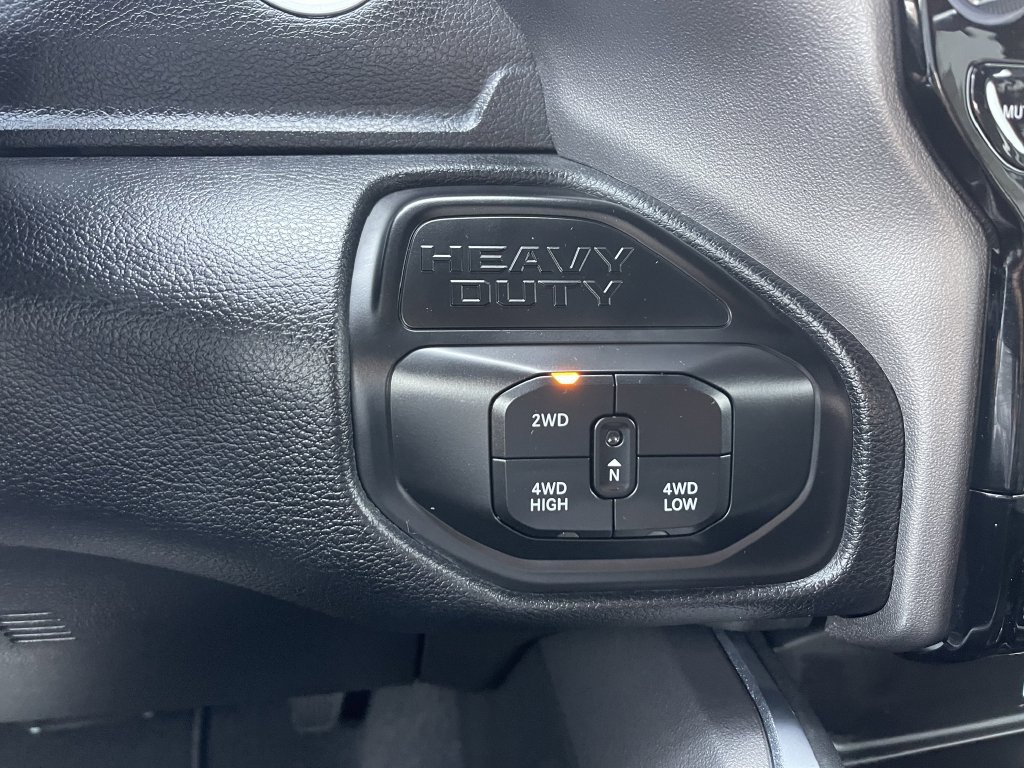 New 2026 RAM 2500 Laramie AWD/4WD image 25