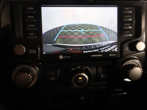 Used 2024 Toyota 4Runner TRD Off-Road image 42