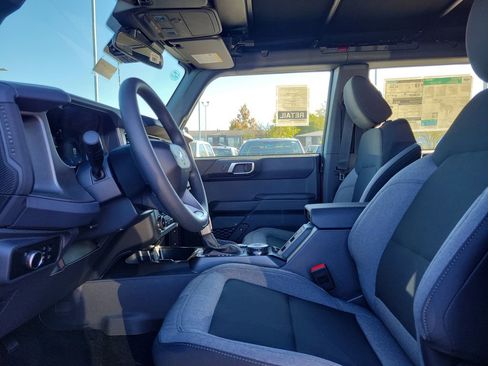 New 2025 Ford Bronco 4-Door w/ Sasquatch Package image 17