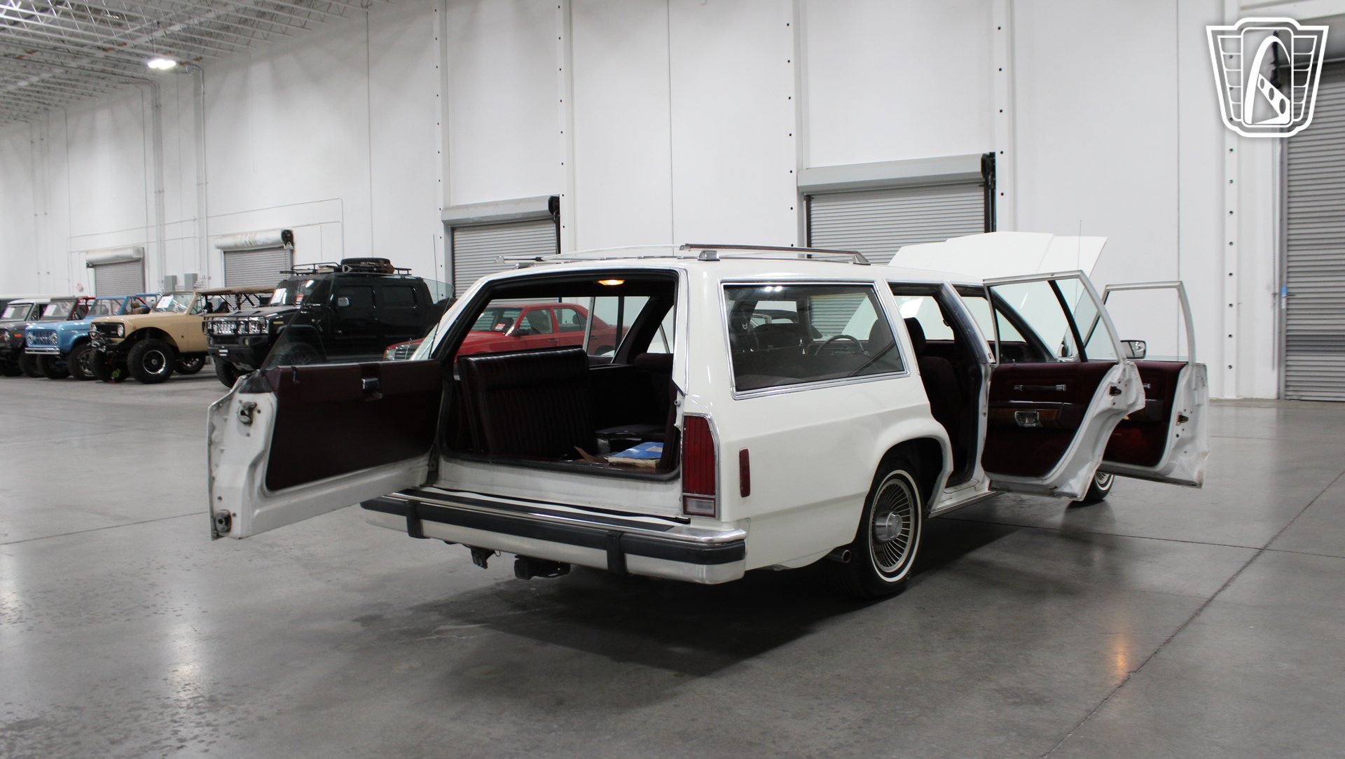 Used 1988 Ford LTD Country Squire RWD image 39