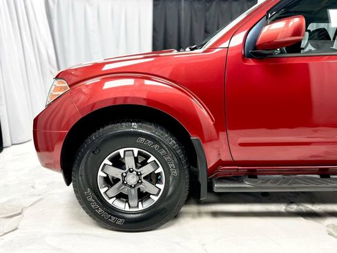 Used 2016 Nissan Frontier PRO-4X w/ Pro-4x Luxury Package image 8