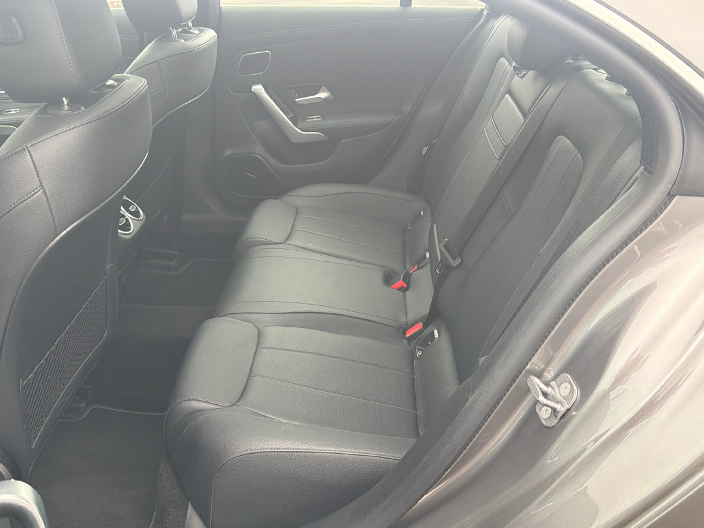 Used 2023 Mercedes-Benz CLA 250 image 19