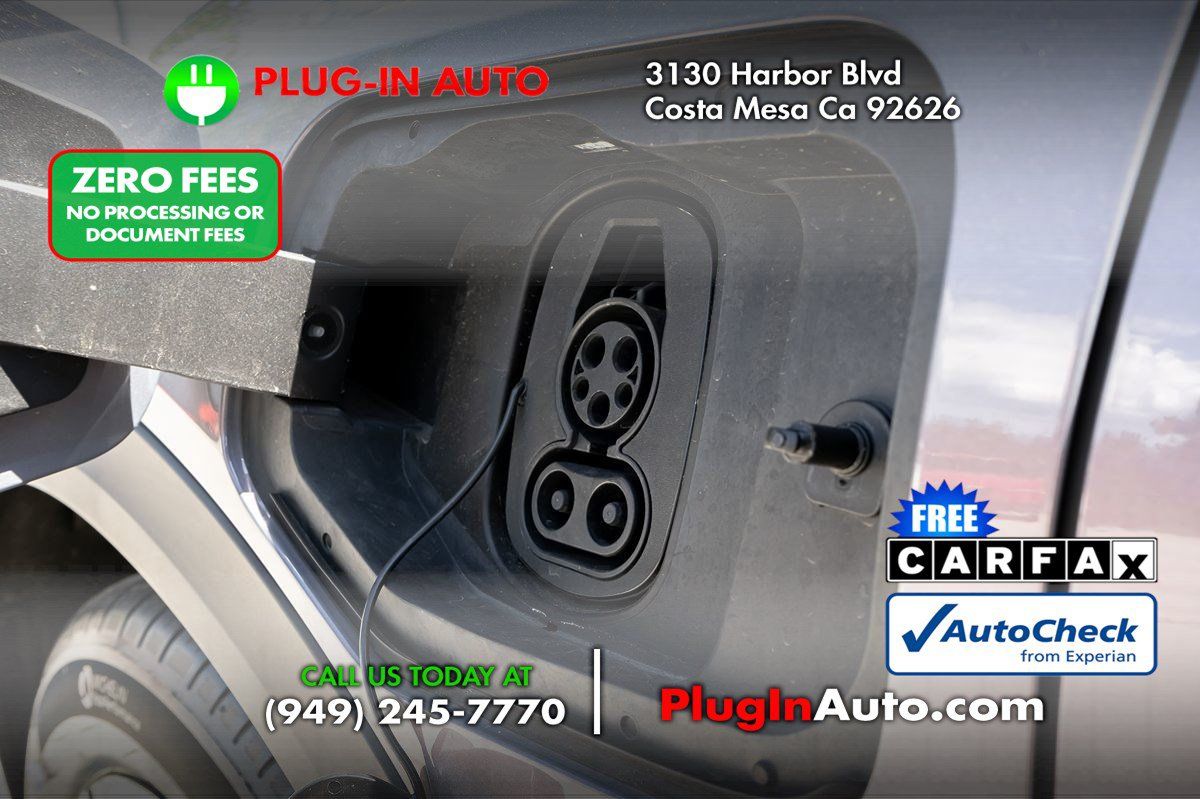 Used 2025 Chevrolet Equinox EV LT FWD image 11