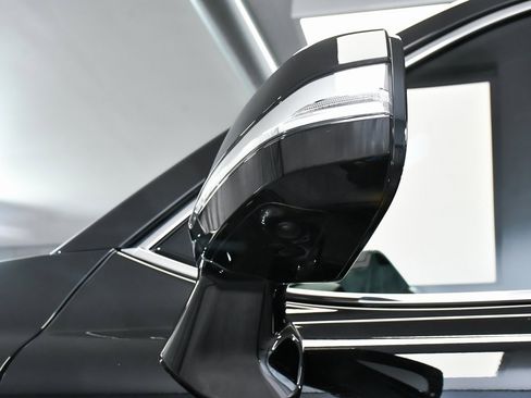 Used 2024 Lexus LX 600 F Sport image 95