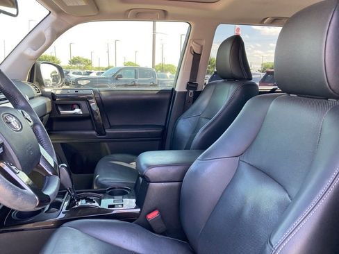 Used 2019 Toyota 4Runner Limited image 10