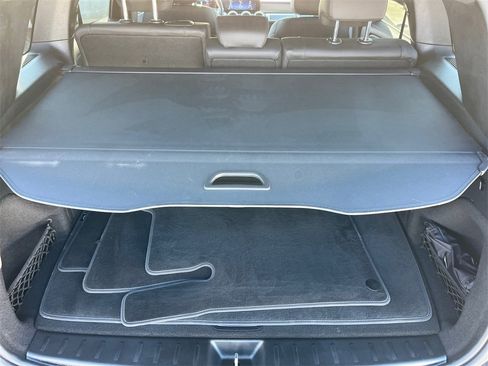 Certified 2025 Mercedes-Benz GLB 250 4MATIC image 18