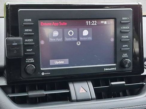 Used 2020 Toyota RAV4 XLE w/ Convenience Package FWD image 13