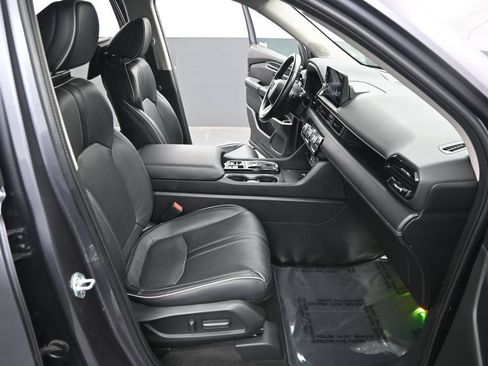 Used 2023 Honda Pilot Elite image 30