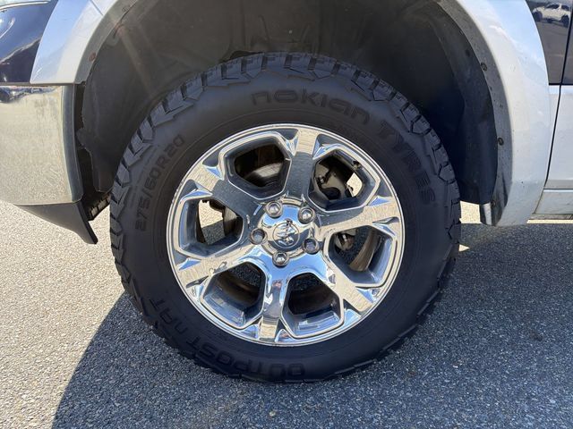 Used 2016 RAM 1500 Laramie w/ Convenience Group AWD/4WD image 34