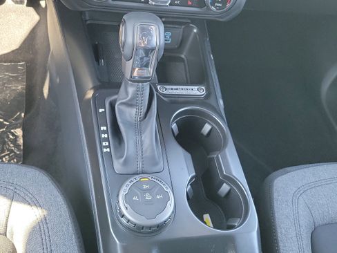 New 2025 Ford Bronco Big Bend image 27