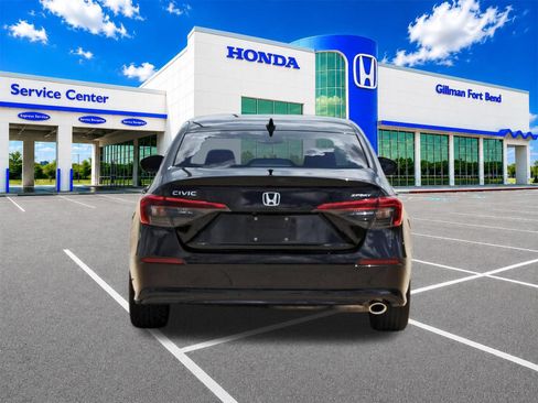 Used 2024 Honda Civic Sport image 6