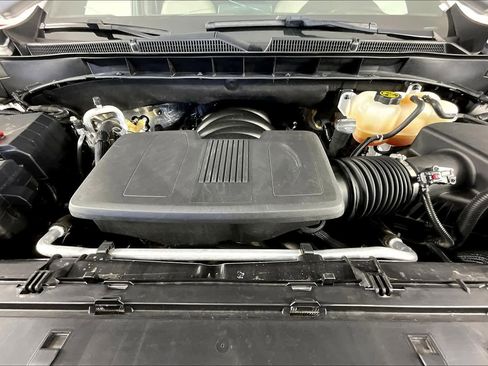 Used 2023 GMC Yukon XL SLT image 22