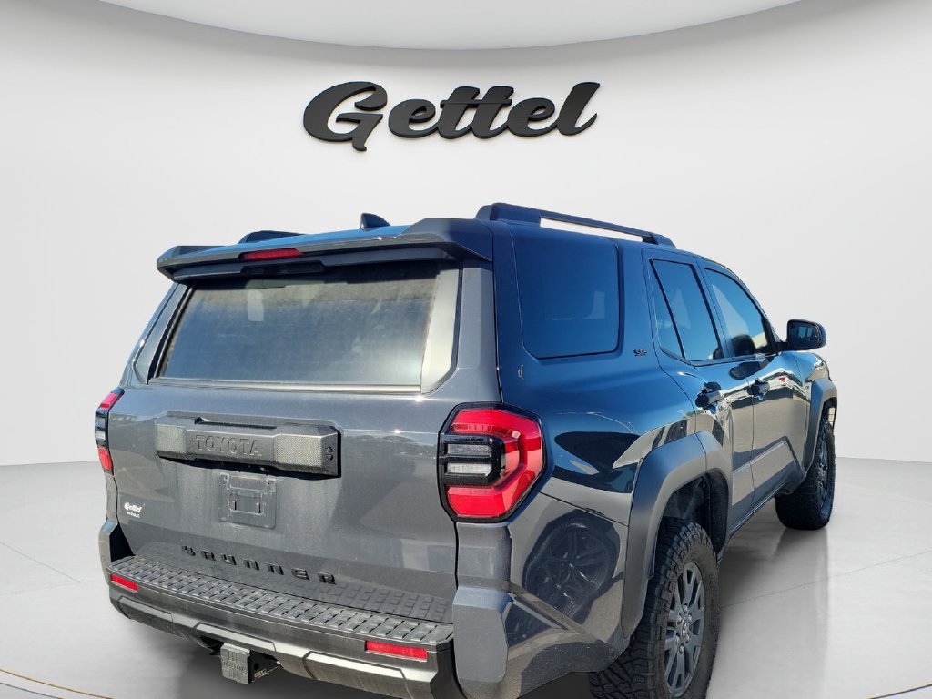 Used 2025 Toyota 4Runner SR5 AWD/4WD image 4