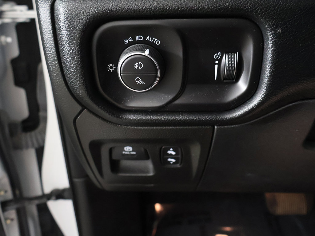 Used 2022 RAM 1500 Sport w/ Rebel Level 2 Equipment Group AWD/4WD image 37