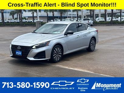 Used 2024 Nissan Altima 2.5 SV