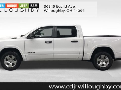 New 2026 RAM 1500 4x4 Crew Cab image 5