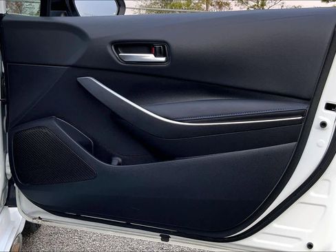 Used 2021 Toyota Corolla SE image 21