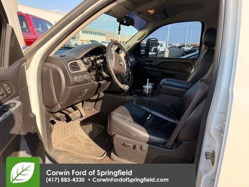 Used 2014 Chevrolet Silverado 2500 LTZ w/ LTZ Plus Package image 4