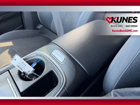 Used 2022 Hyundai Santa Fe SEL w/ Cargo Package image 18