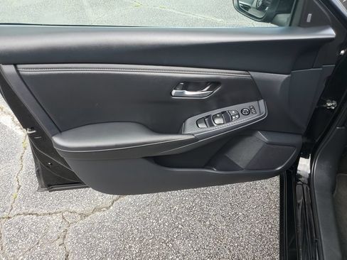 Used 2024 Nissan Sentra SV FWD image 23