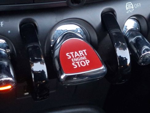 Certified 2024 MINI Cooper S image 24