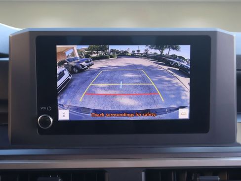 Used 2025 Toyota Tacoma SR5 image 23