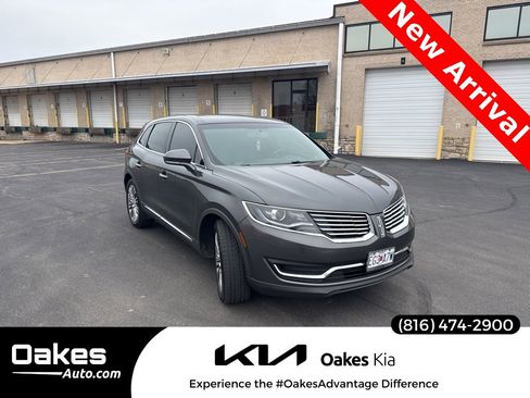 Used 2018 Lincoln MKX Reserve image 1