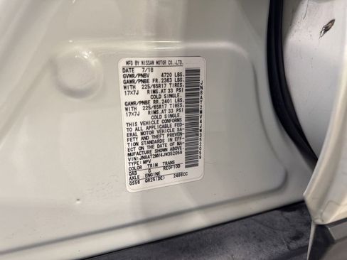 Used 2018 Nissan Rogue SV w/ Sun & Sound Touring Package image 31