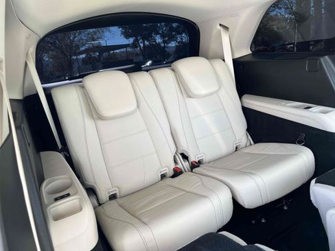 Used 2021 Mercedes-Benz GLS 580 4MATIC image 57
