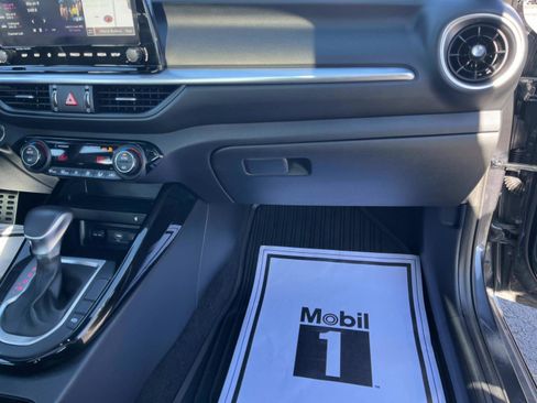 Used 2024 Kia Forte GT-Line w/ GT-Line Premium Package image 23