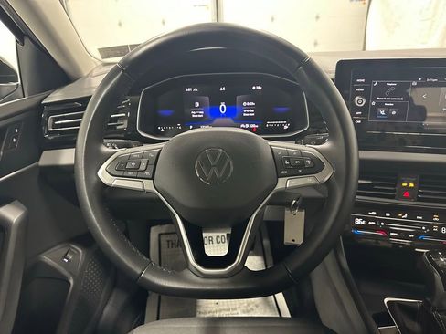 Used 2025 Volkswagen Jetta S image 18