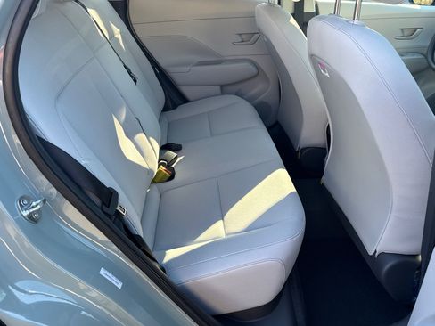 New 2026 Hyundai Kona SE image 15