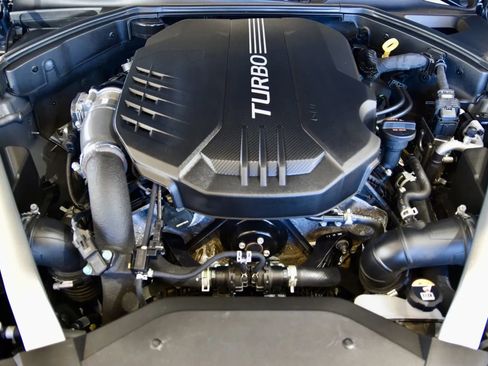 Used 2023 Genesis G70 3.3T w/ Sport Prestige Package image 29