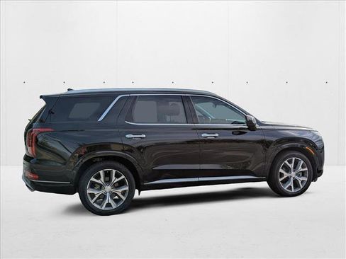 Used 2022 Hyundai Palisade Limited image 5