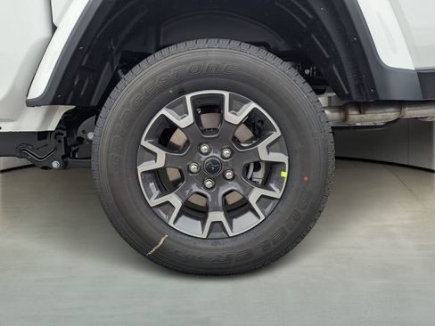 New 2026 Jeep Gladiator Sport image 6