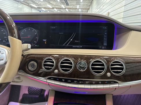 Used 2019 Mercedes-Benz S 560 4MATIC Sedan image 18