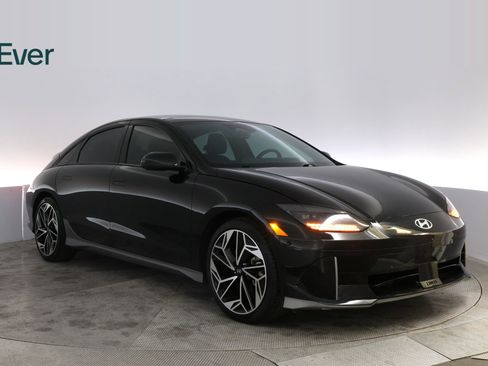 Used 2023 Hyundai Ioniq 6 Limited AWD/4WD image 13