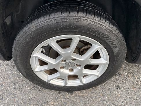 Used 2019 Jeep Renegade Latitude image 11