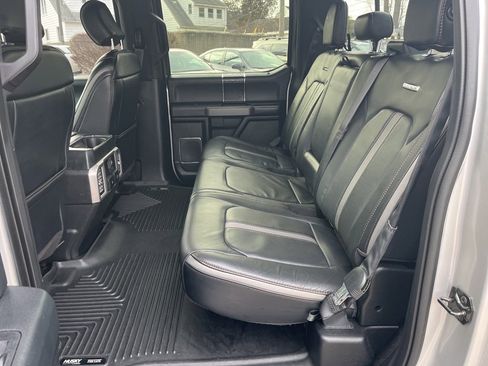 Used 2019 Ford F150 Platinum image 10