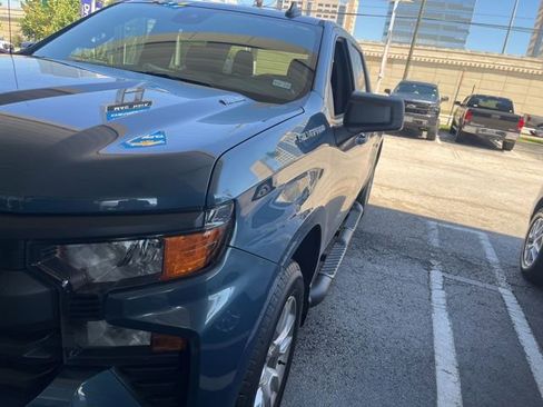 Used 2024 Chevrolet Silverado 1500 Custom RWD image 4