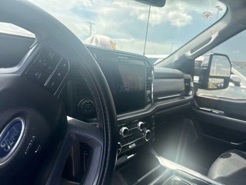 Used 2025 Ford F350 Lariat w/ Lariat Ultimate Package AWD/4WD image 12