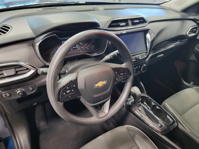 Used 2021 Chevrolet TrailBlazer LT w/ Convenience Package AWD/4WD image 12