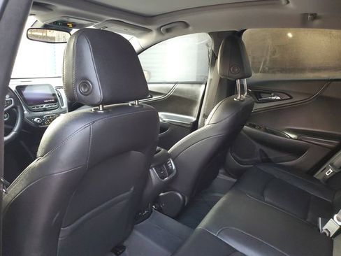 Used 2022 Chevrolet Malibu Premier image 10