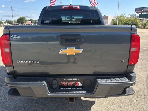 Used 2015 Chevrolet Colorado LT w/ LT Convenience Package RWD image 4