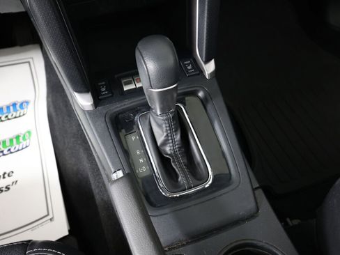 Used 2017 Subaru Forester 2.5i Touring image 40