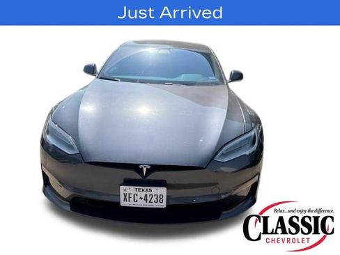 Used 2022 Tesla Model S image 2