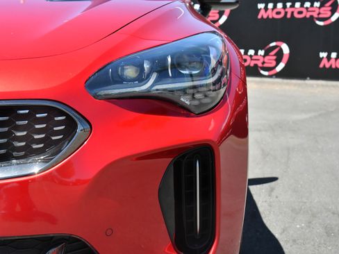 Used 2019 Kia Stinger GT1 RWD image 11