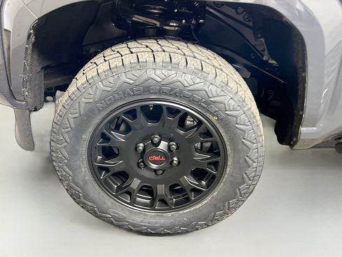 Used 2026 Toyota Tacoma SR5 image 13