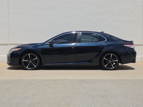 Used 2020 Toyota Camry XSE FWD image 2