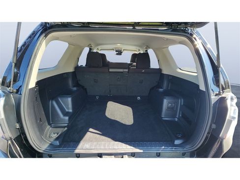 Used 2024 Toyota 4Runner TRD Off-Road image 16